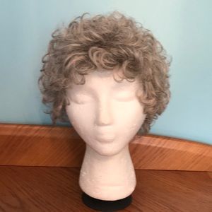 Eva Gabor gray wig